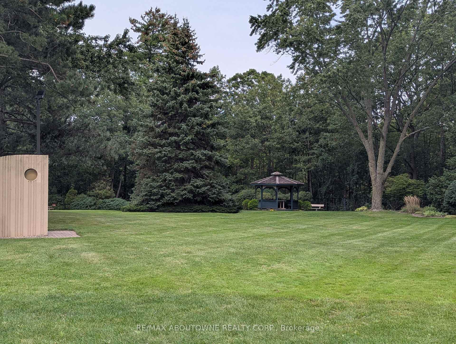 Photo 37 of Unit 306, 1359 White Oaks Boulevard, Oakville, Falgarwood — HOMEH