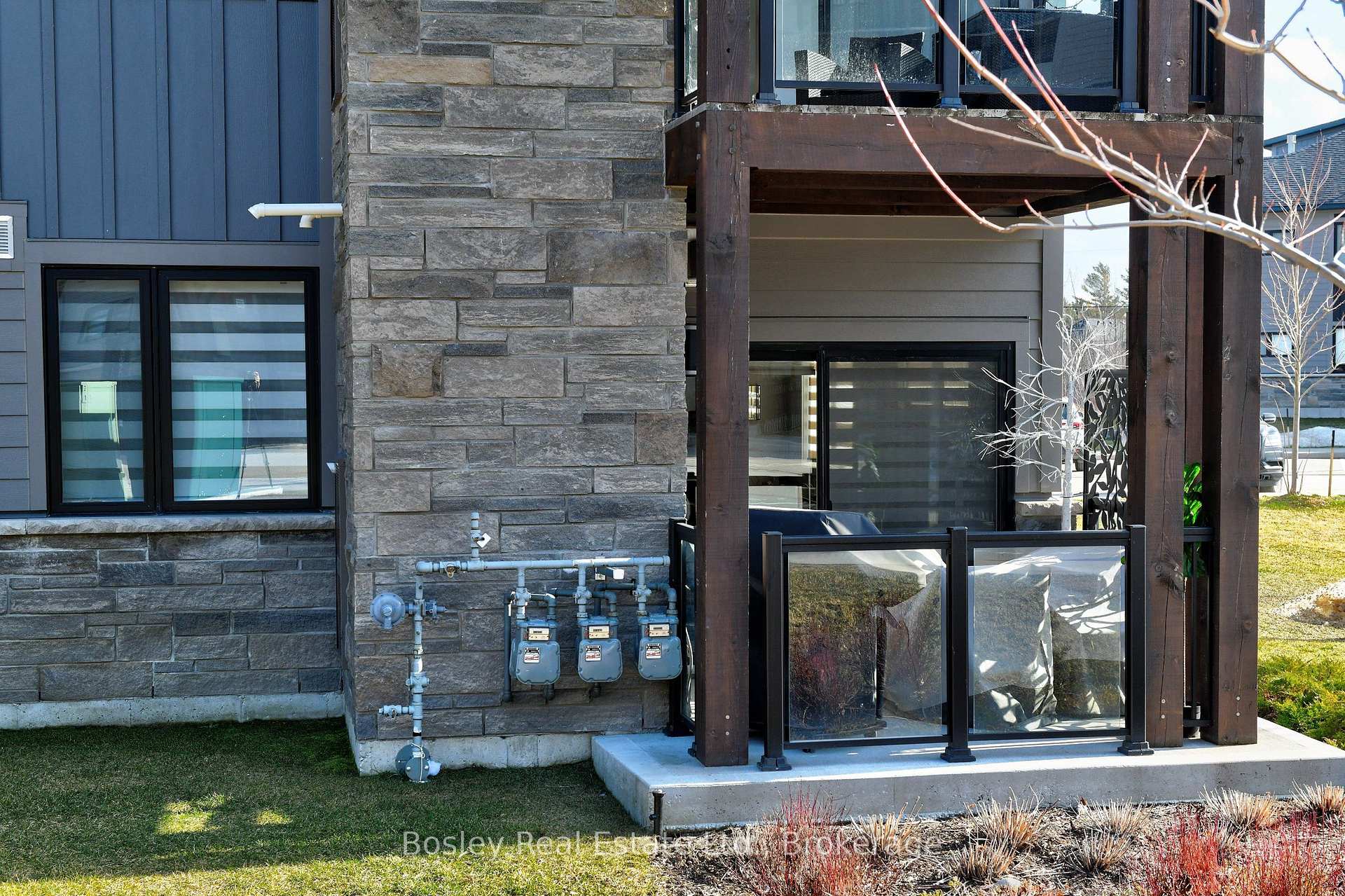 Photo 23 of Unit 102, 10 Beausoleil Lane, Blue Mountains — HOMEH