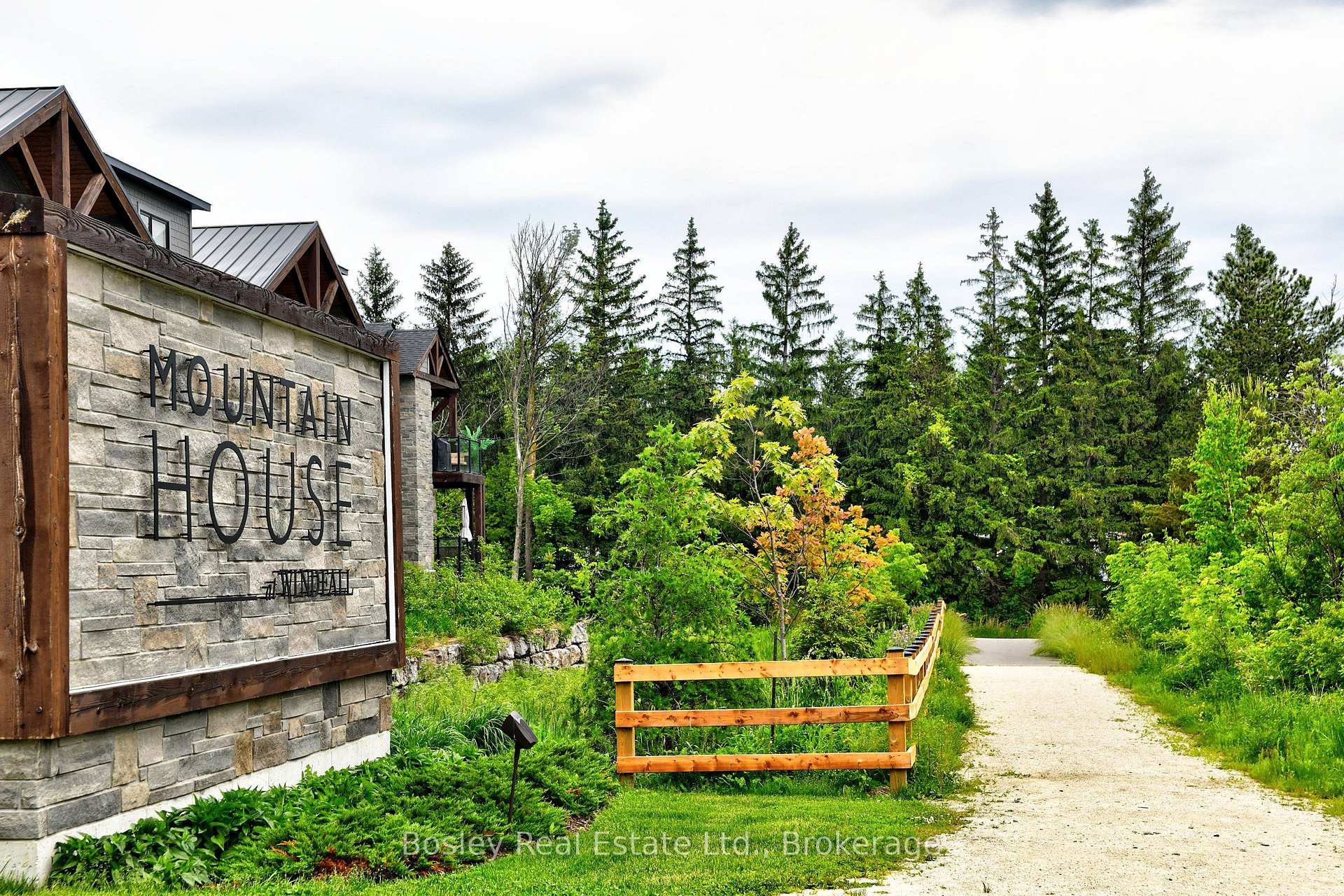 Photo 29 of Unit 102, 10 Beausoleil Lane, Blue Mountains — HOMEH