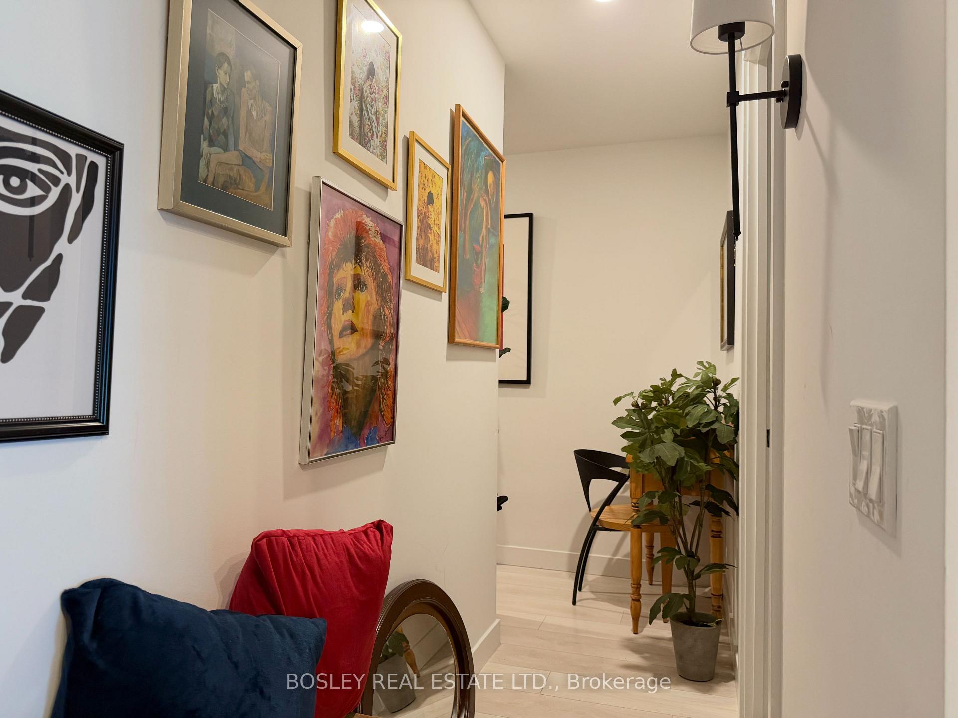 Photo 4 of Unit 708, 505 Richmond Street W, Toronto, Waterfront Communities — HOMEH