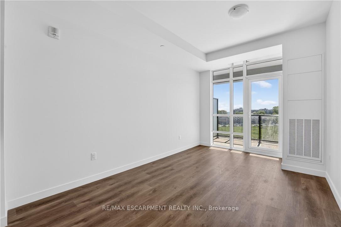 Photo 16 of Unit 606, 461 Green Road, Hamilton, Stoney Creek — HOMEH