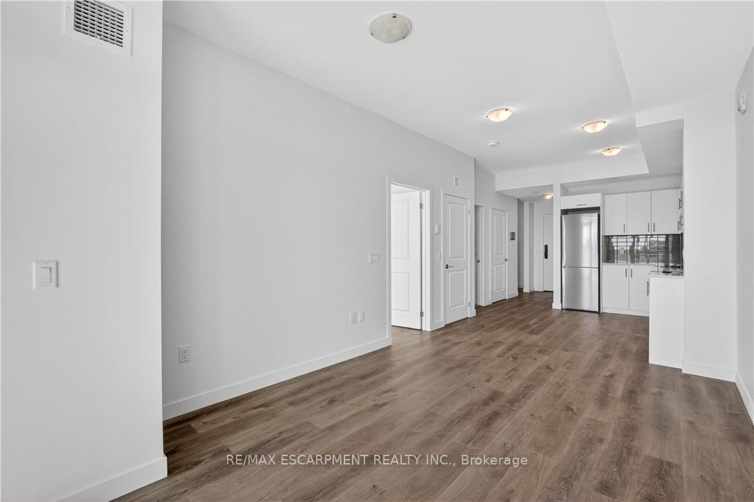 Photo 18 of Unit 606, 461 Green Road, Hamilton, Stoney Creek — HOMEH