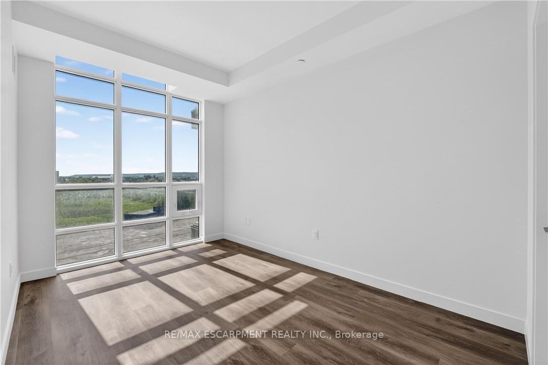 Photo 20 of Unit 606, 461 Green Road, Hamilton, Stoney Creek — HOMEH