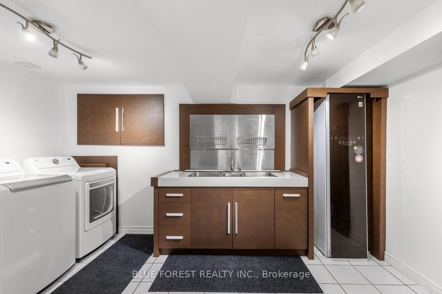 Photo 24 of 535 Gordon Avenue, London, South O — HOMEH