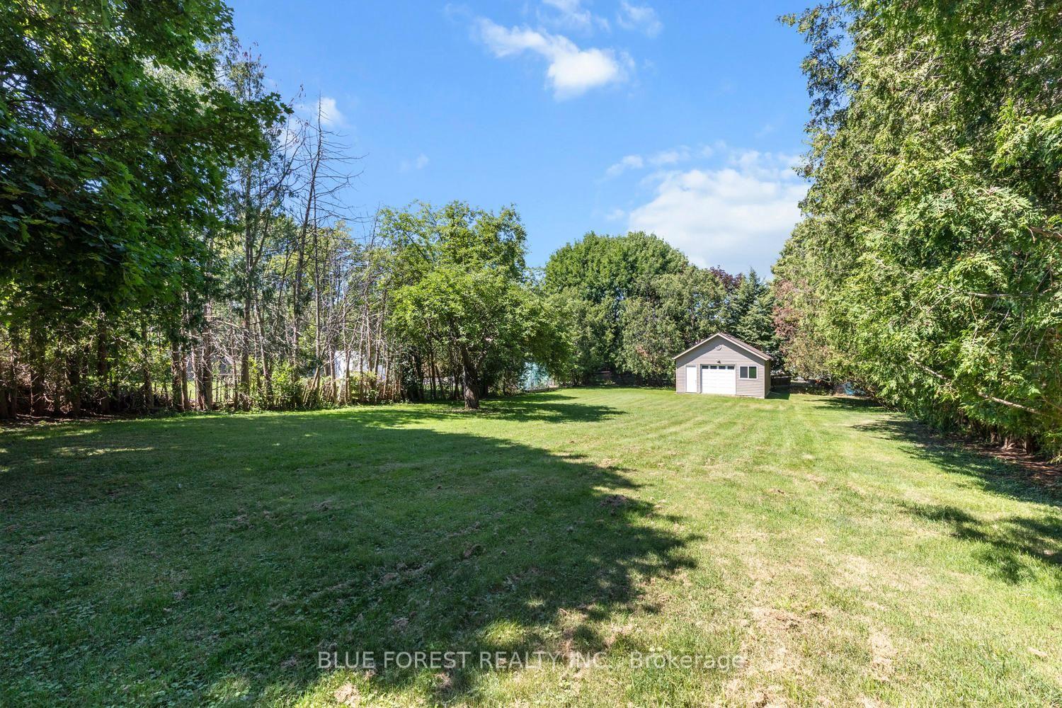 Photo 37 of 535 Gordon Avenue, London, South O — HOMEH