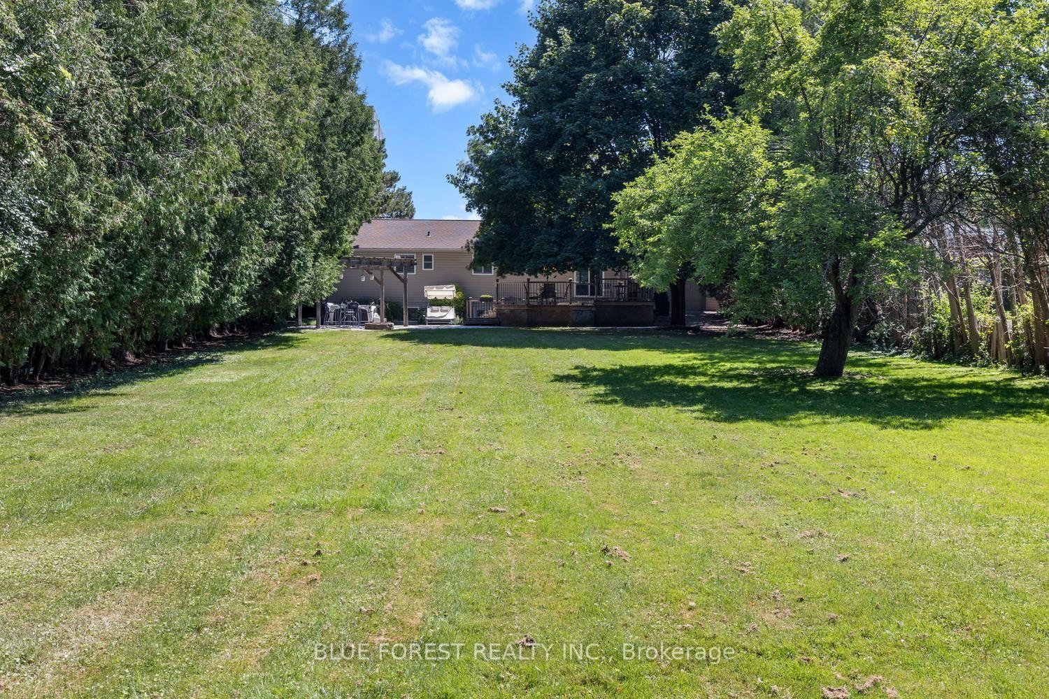 Photo 40 of 535 Gordon Avenue, London, South O — HOMEH
