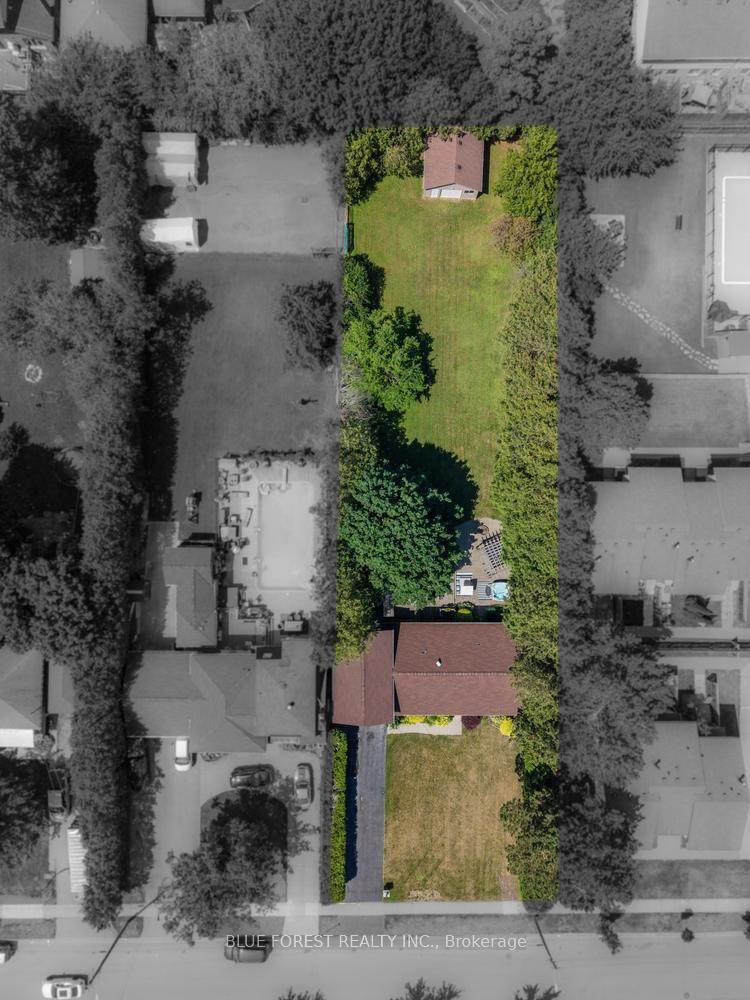 Photo 41 of 535 Gordon Avenue, London, South O — HOMEH