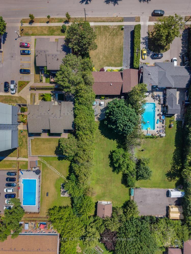 Photo 42 of 535 Gordon Avenue, London, South O — HOMEH