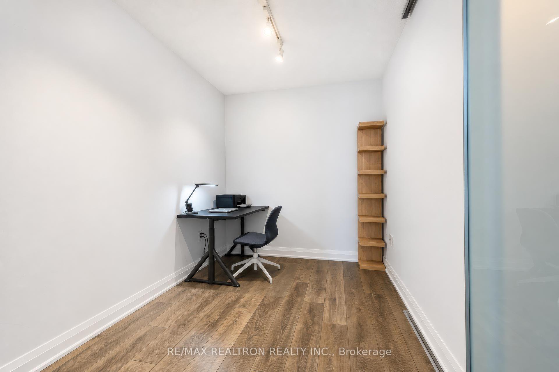 Photo 12 of Unit 1811, 9 Valhalla Inn Road, Etobicoke, Islington-City Centre West — HOMEH