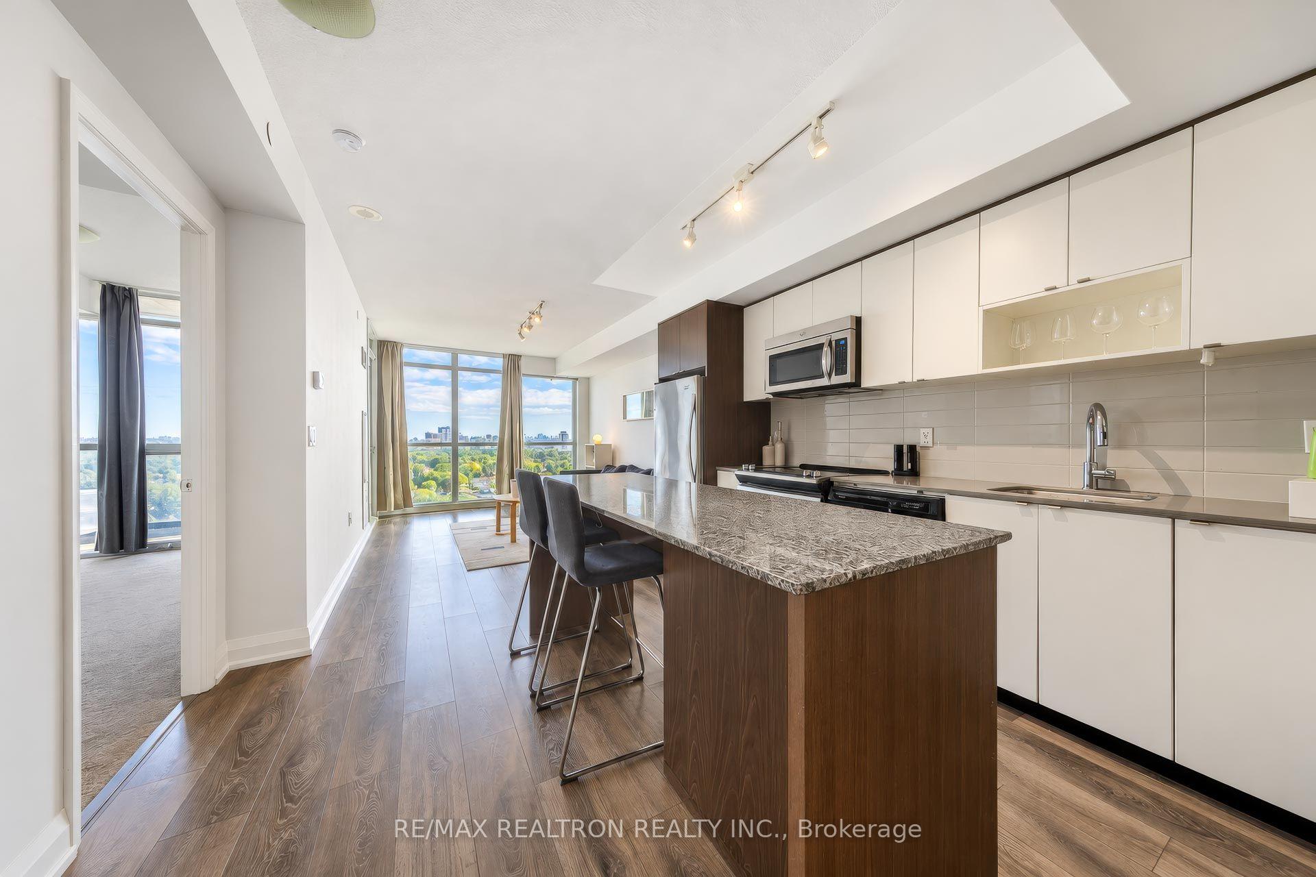 Photo 13 of Unit 1811, 9 Valhalla Inn Road, Etobicoke, Islington-City Centre West — HOMEH