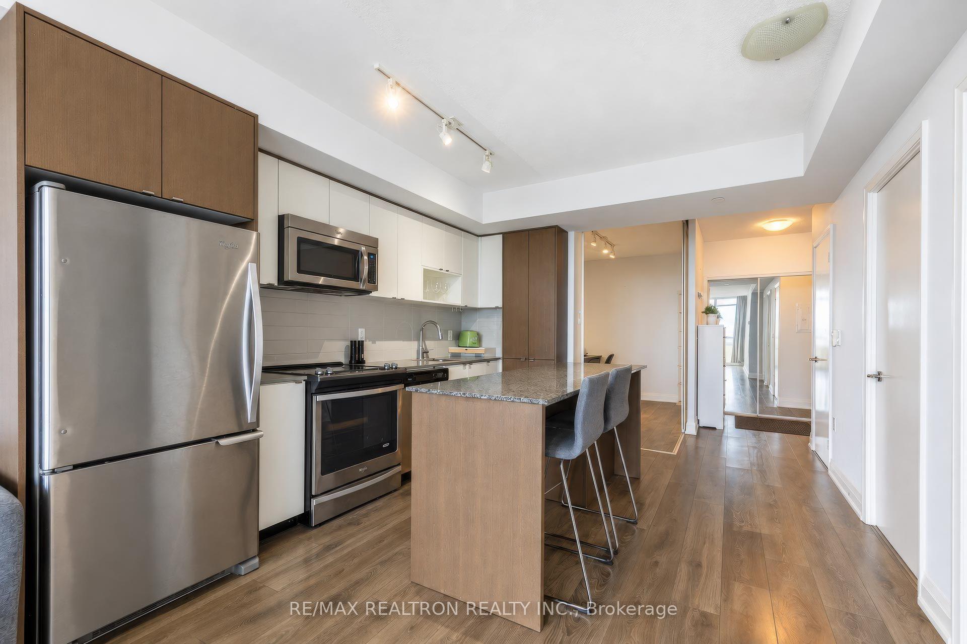 Photo 16 of Unit 1811, 9 Valhalla Inn Road, Etobicoke, Islington-City Centre West — HOMEH