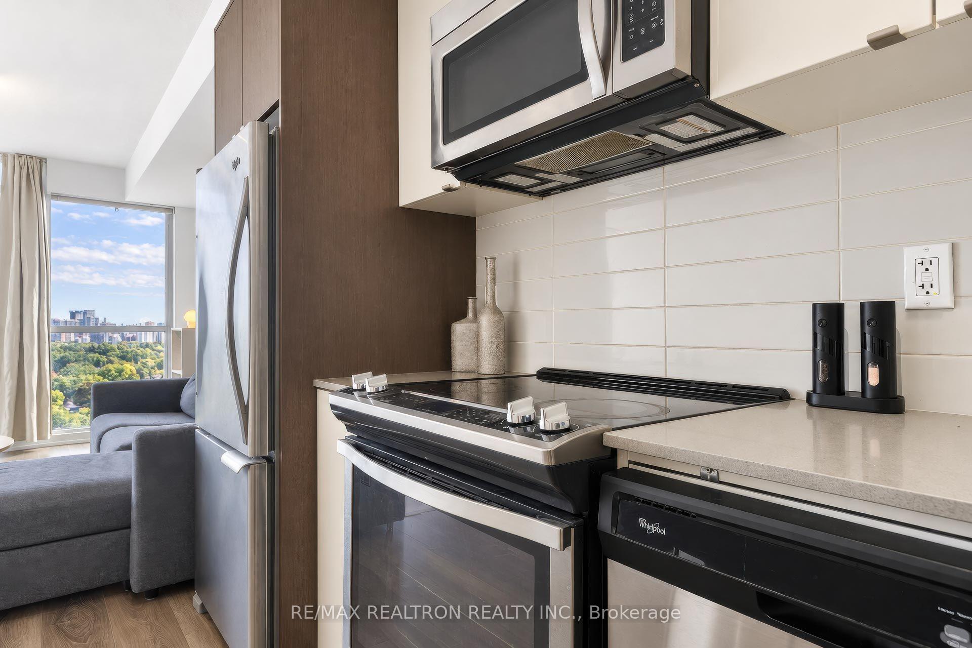 Photo 18 of Unit 1811, 9 Valhalla Inn Road, Etobicoke, Islington-City Centre West — HOMEH