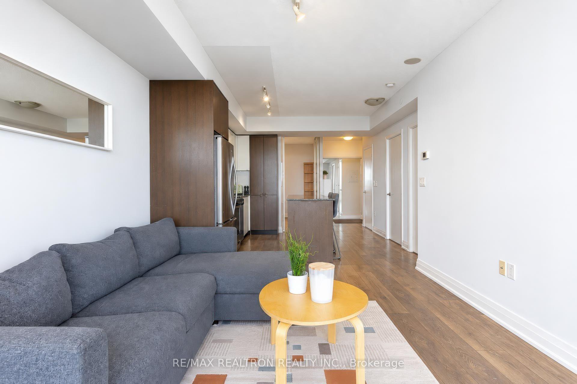 Photo 25 of Unit 1811, 9 Valhalla Inn Road, Etobicoke, Islington-City Centre West — HOMEH