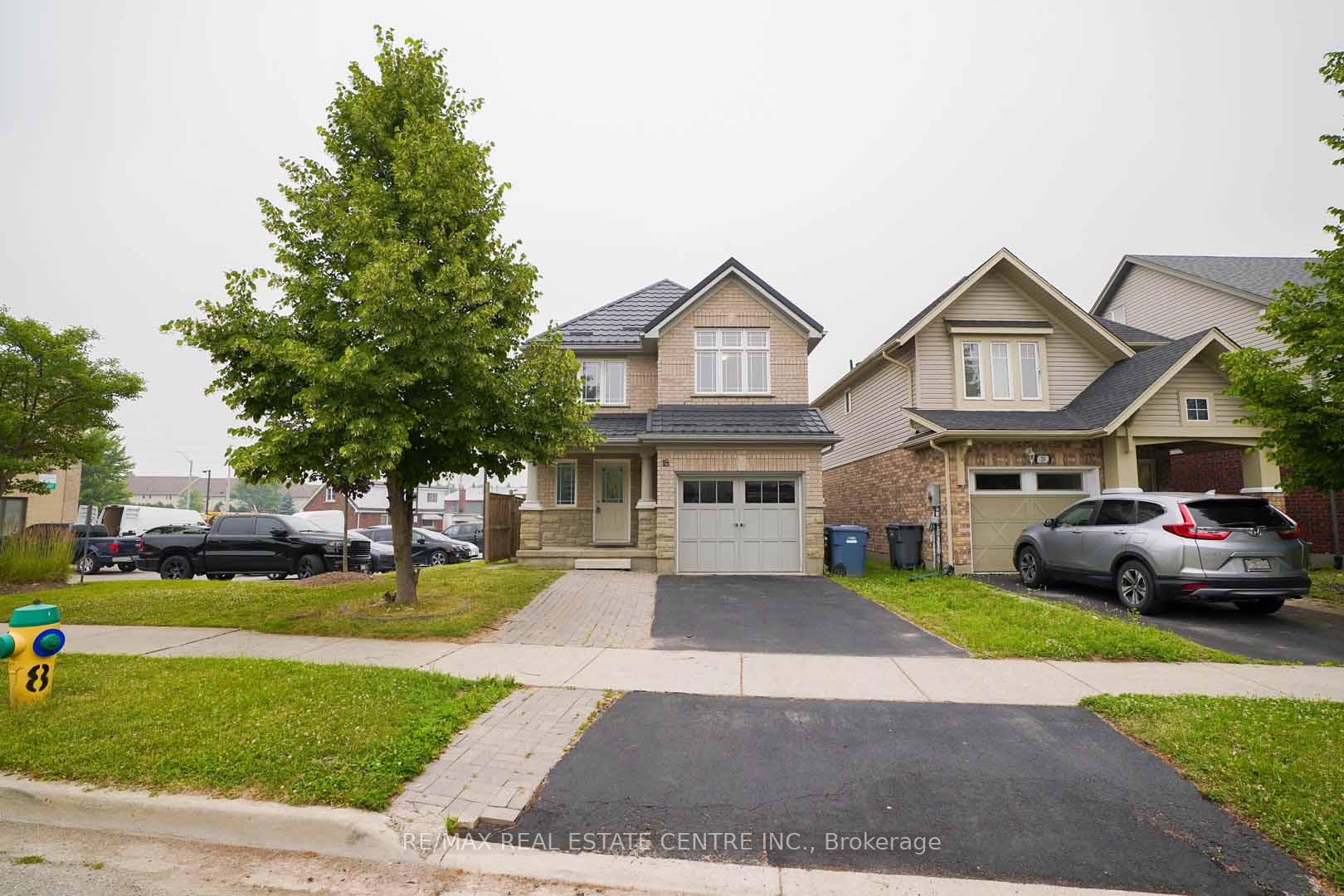 Photo 1 of 18 Heritage Drive, Guelph, Kortright East — HOMEH