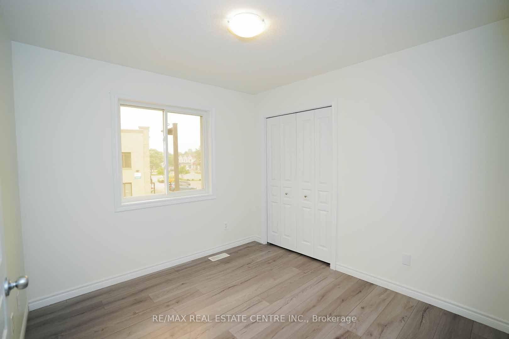 Photo 25 of 18 Heritage Drive, Guelph, Kortright East — HOMEH