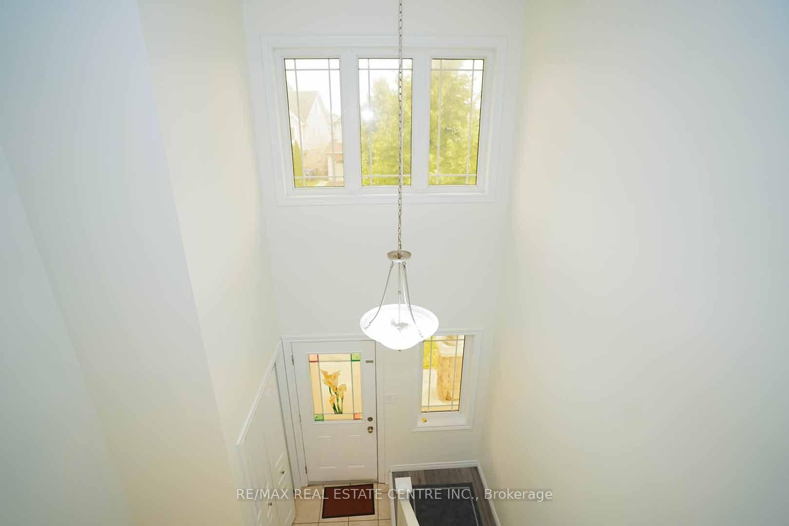 Photo 34 of 18 Heritage Drive, Guelph, Kortright East — HOMEH