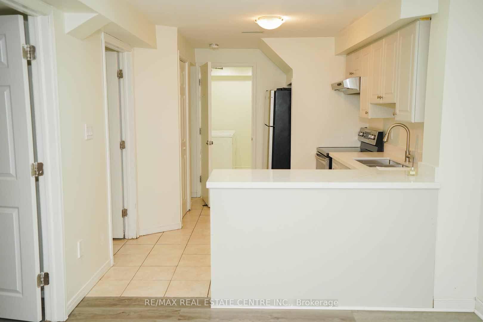Photo 45 of 18 Heritage Drive, Guelph, Kortright East — HOMEH