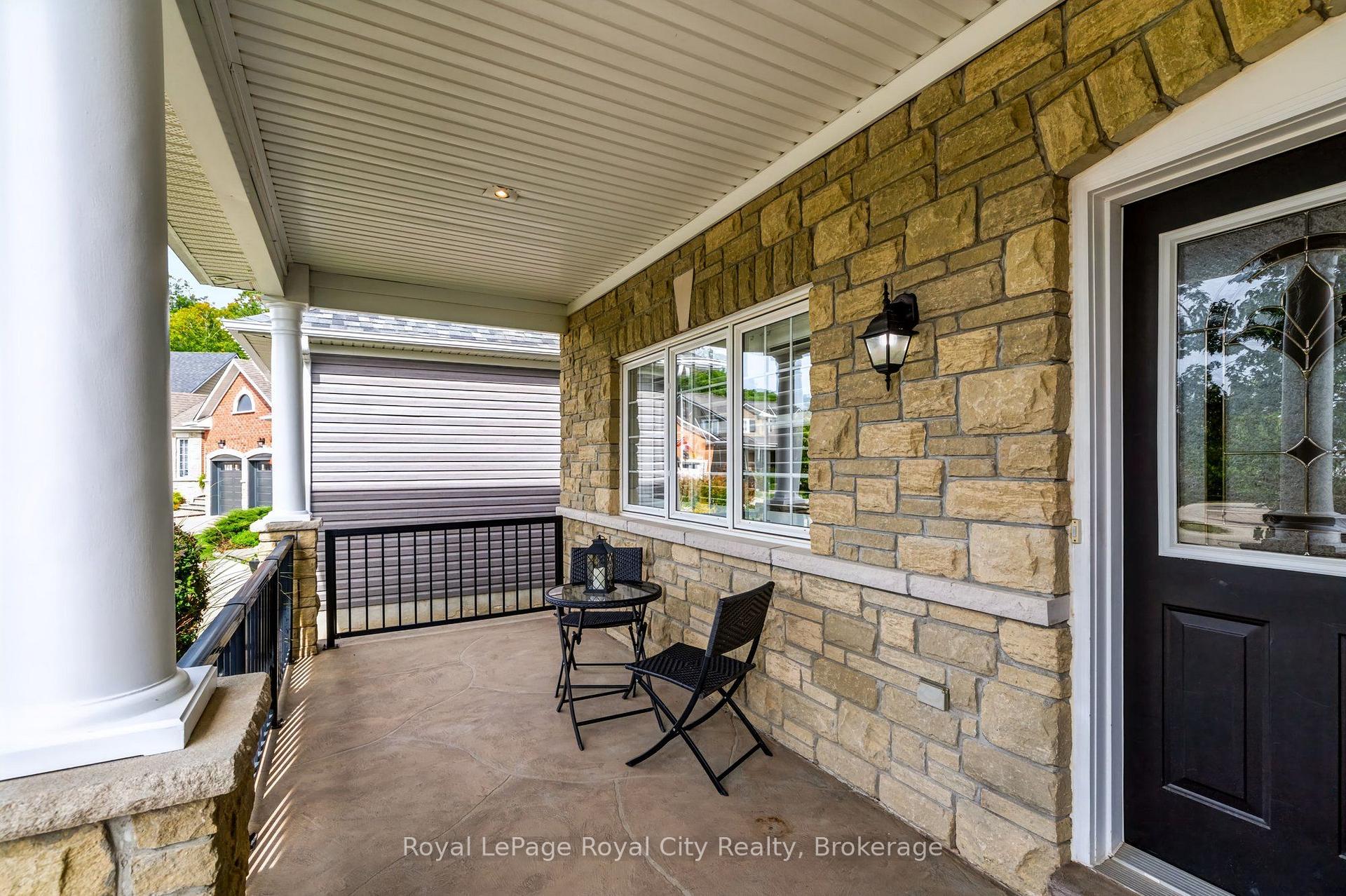 Photo 4 of 142 Milne Place, Guelph/Eramosa, Rockwood — HOMEH