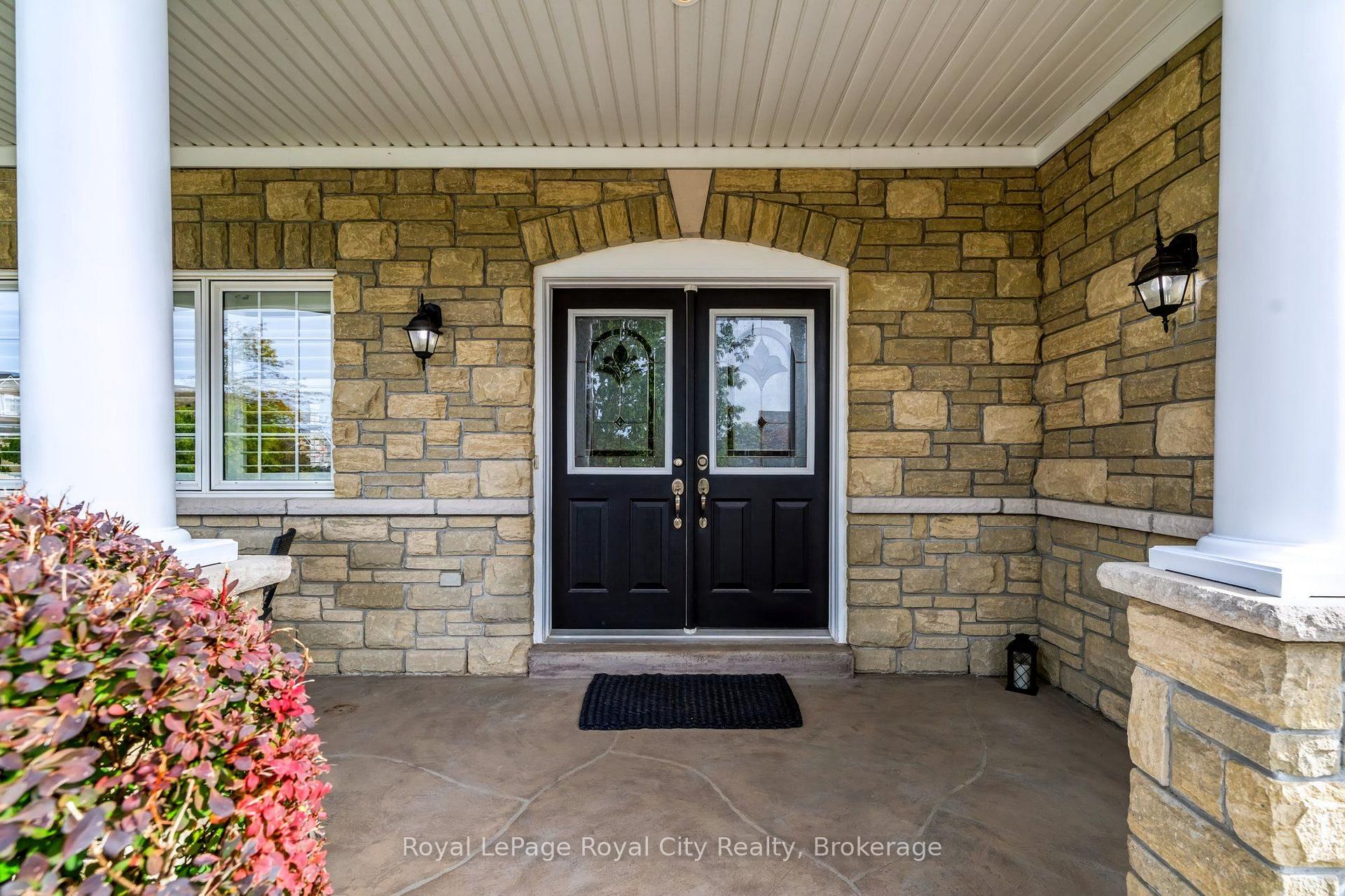 Photo 6 of 142 Milne Place, Guelph/Eramosa, Rockwood — HOMEH