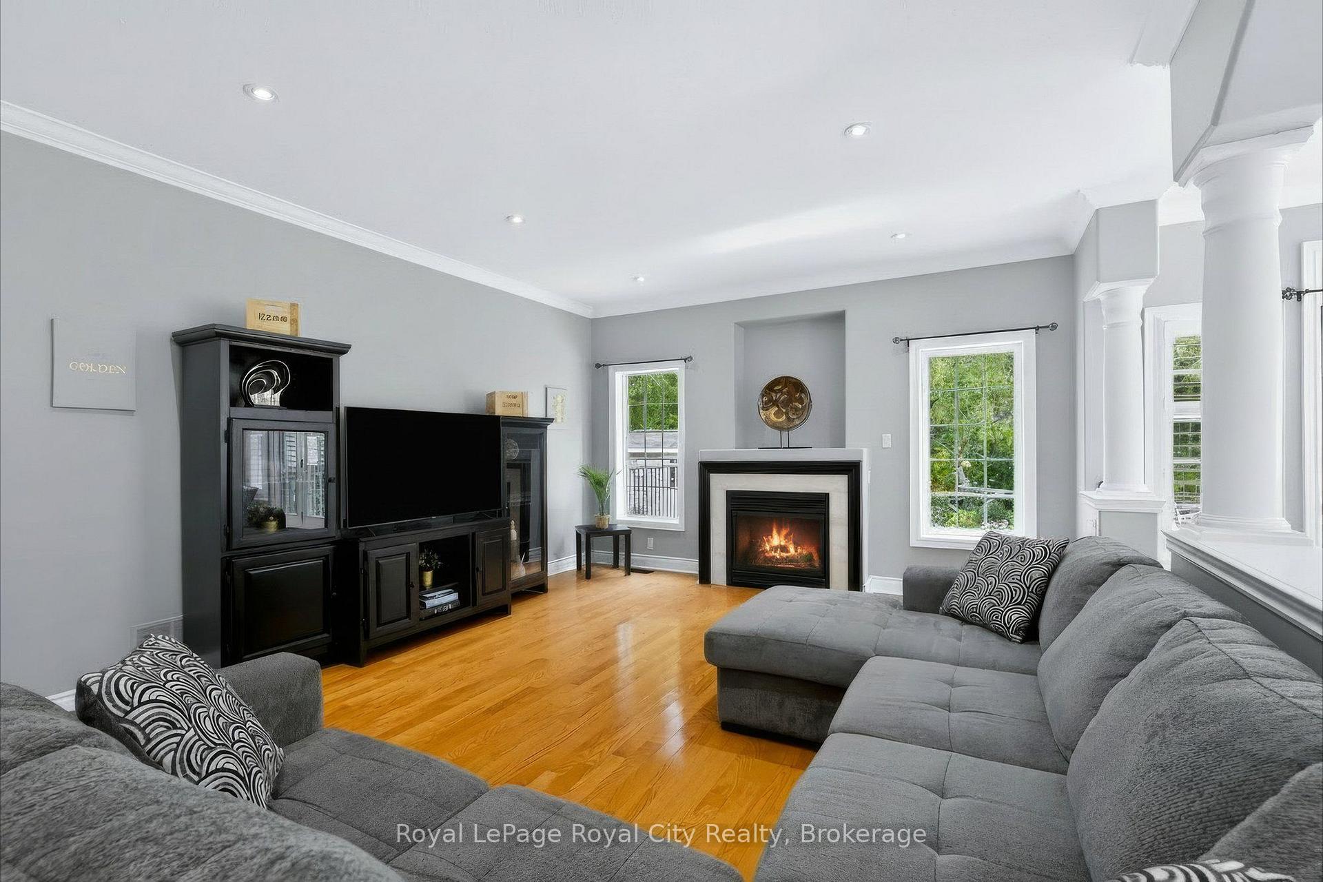 Photo 11 of 142 Milne Place, Guelph/Eramosa, Rockwood — HOMEH