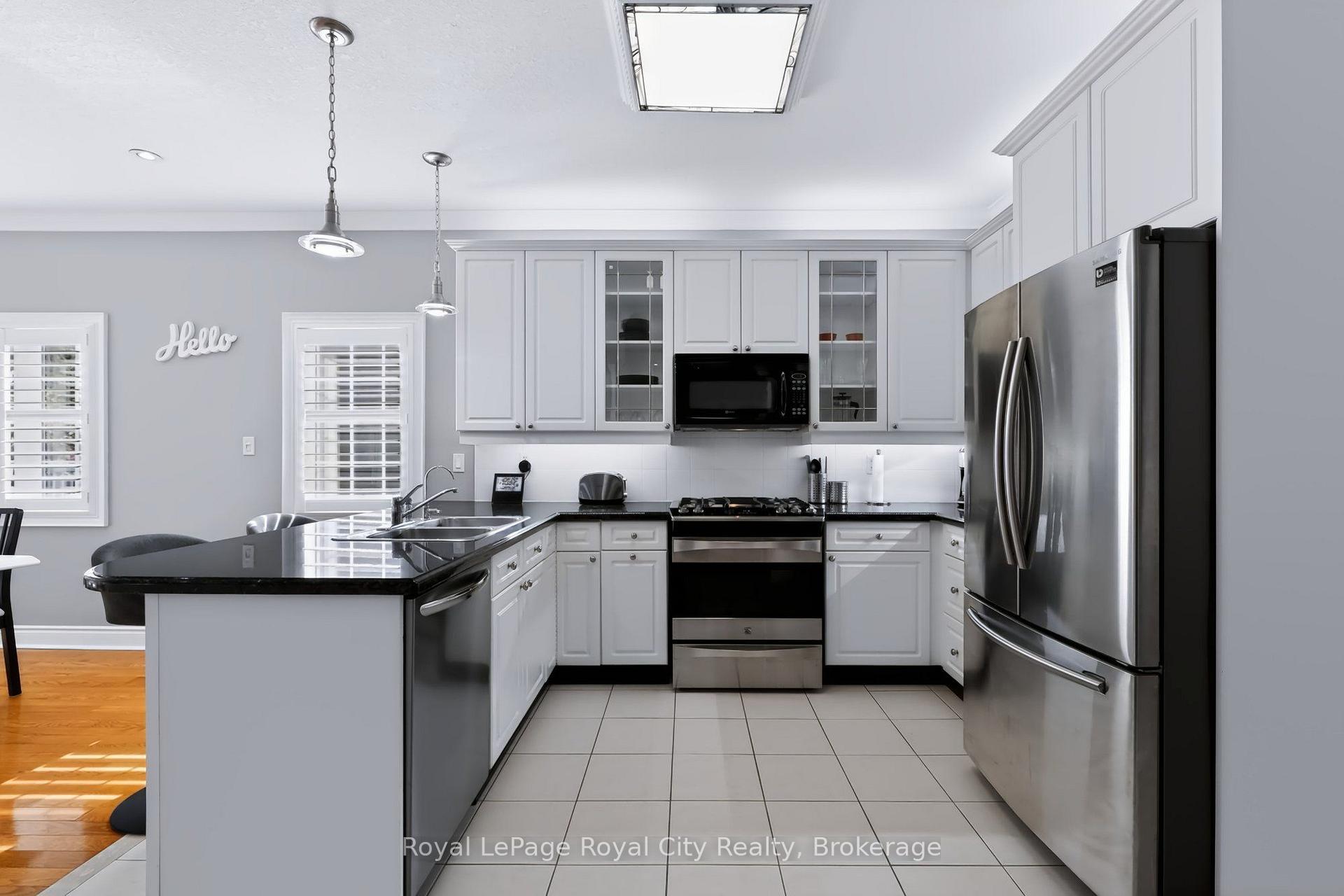 Photo 12 of 142 Milne Place, Guelph/Eramosa, Rockwood — HOMEH