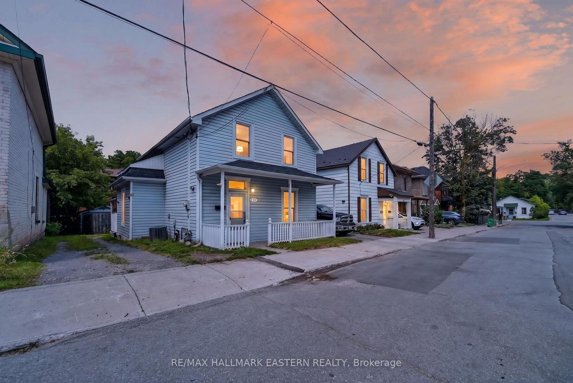 Photo 2 of 625 Union Street, Peterborough, Town Ward 3 — HOMEH