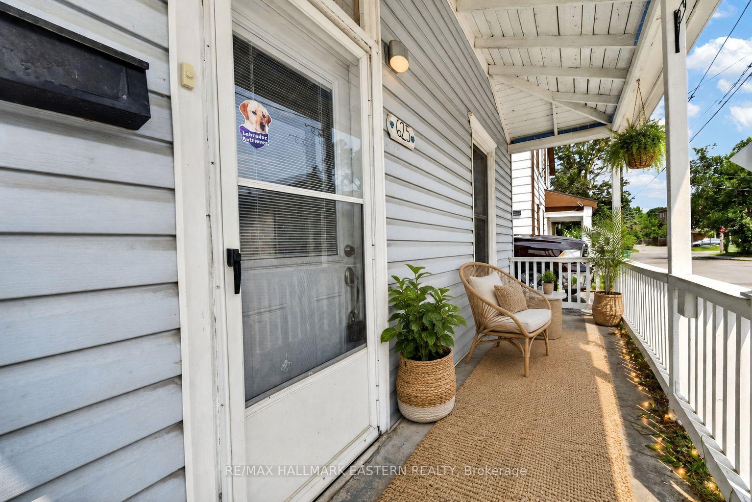 Photo 4 of 625 Union Street, Peterborough, Town Ward 3 — HOMEH
