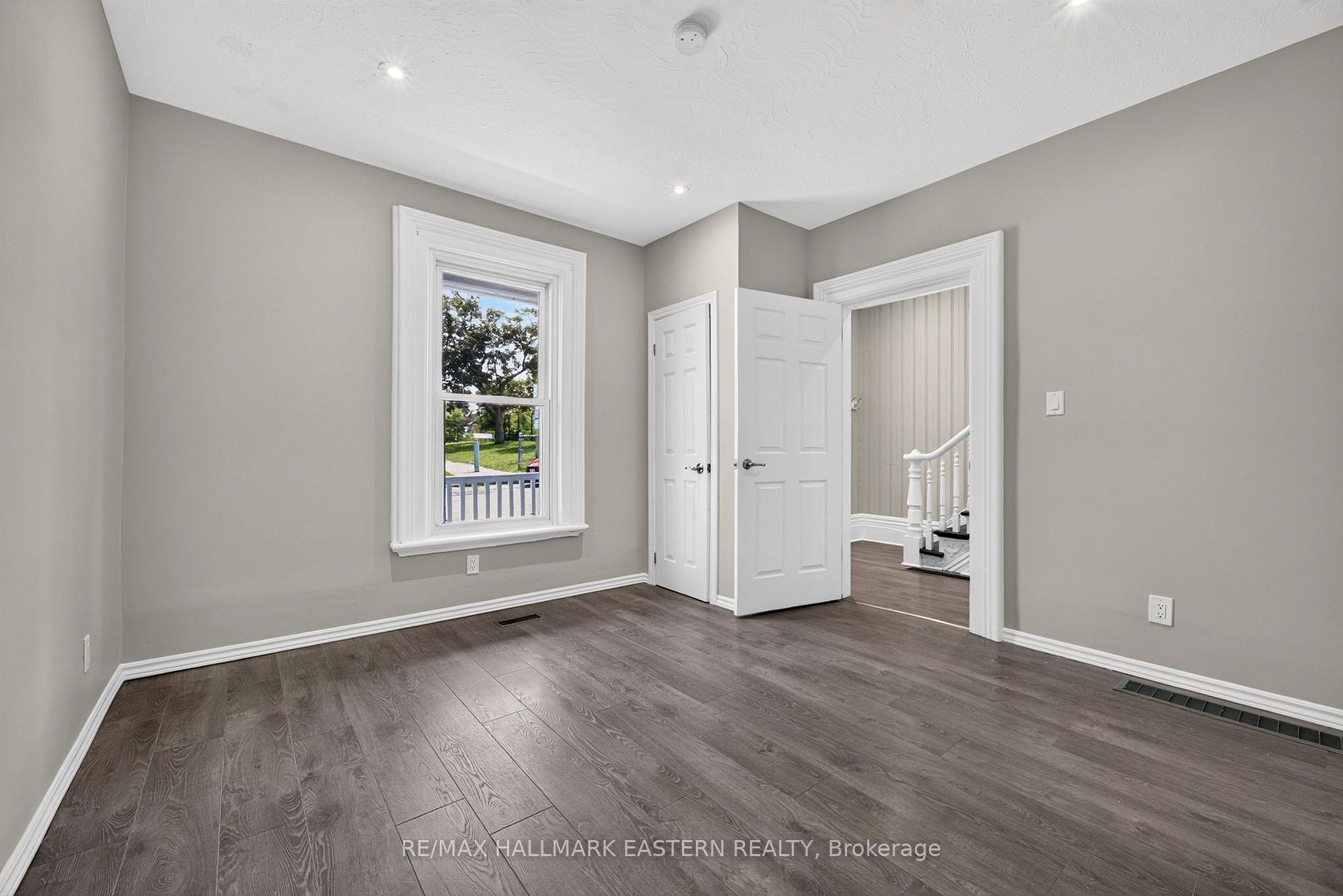 Photo 11 of 625 Union Street, Peterborough, Town Ward 3 — HOMEH