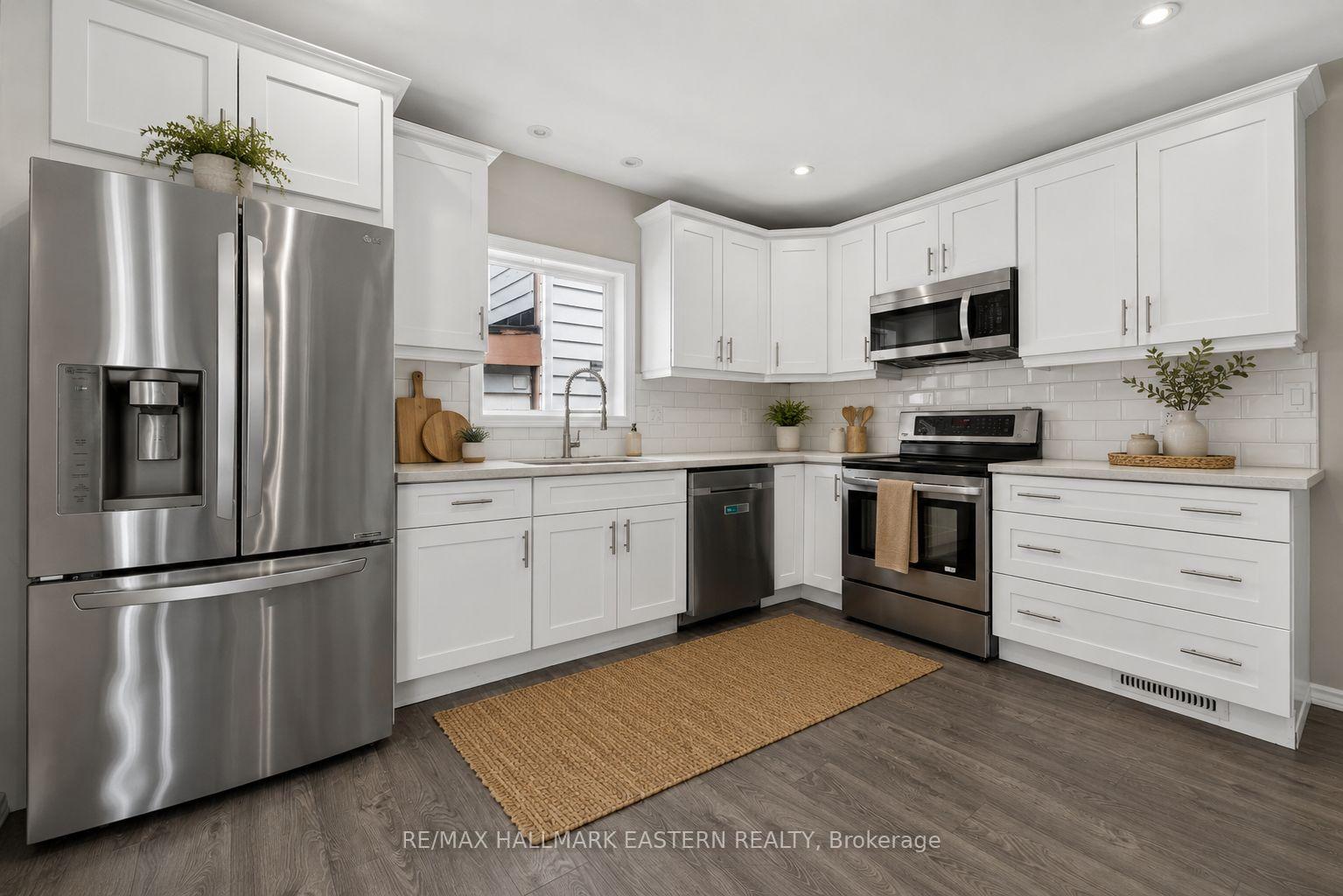Photo 13 of 625 Union Street, Peterborough, Town Ward 3 — HOMEH