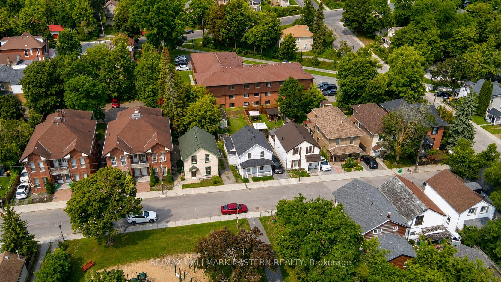 Photo 36 of 625 Union Street, Peterborough, Town Ward 3 — HOMEH