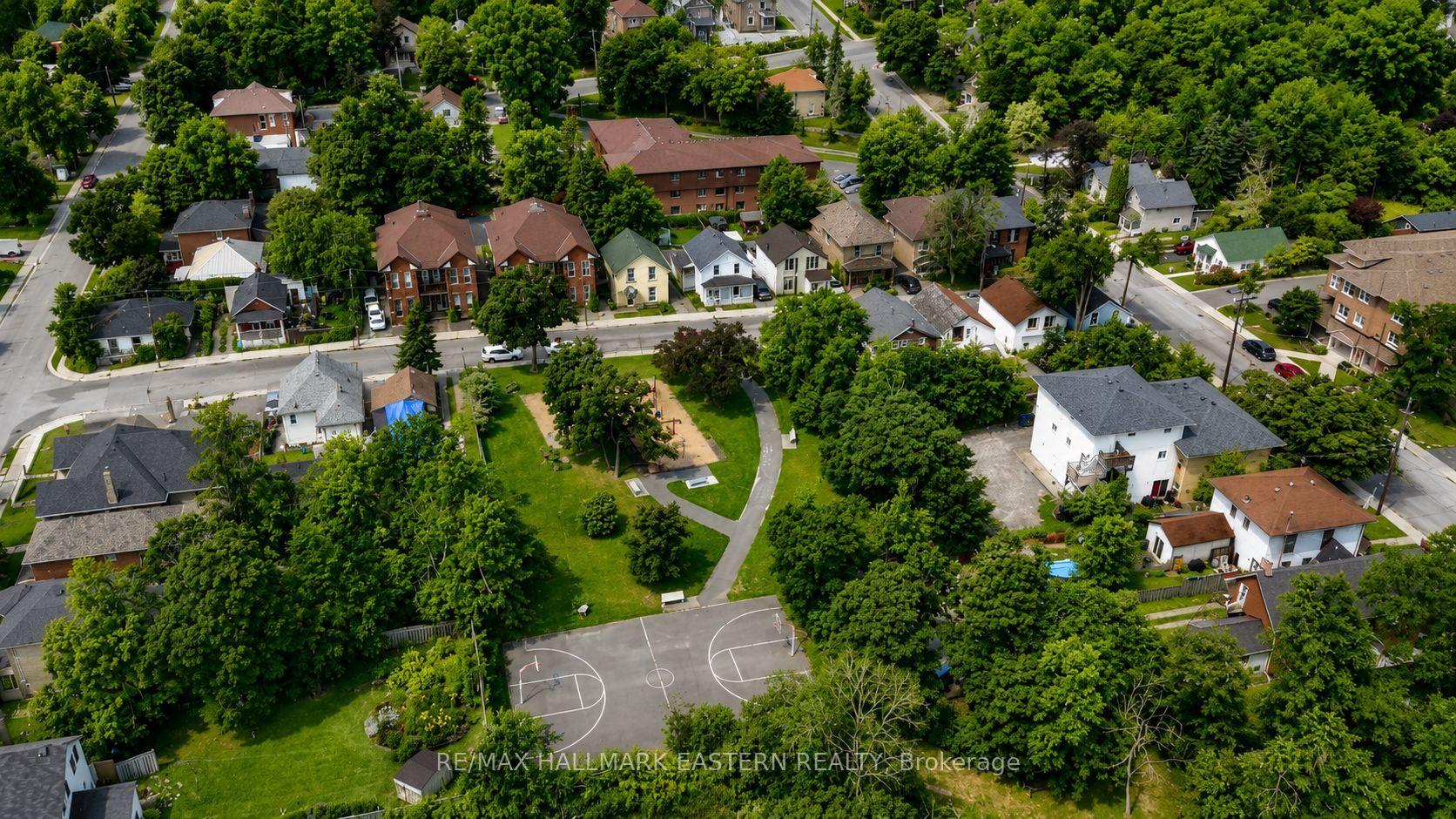 Photo 37 of 625 Union Street, Peterborough, Town Ward 3 — HOMEH