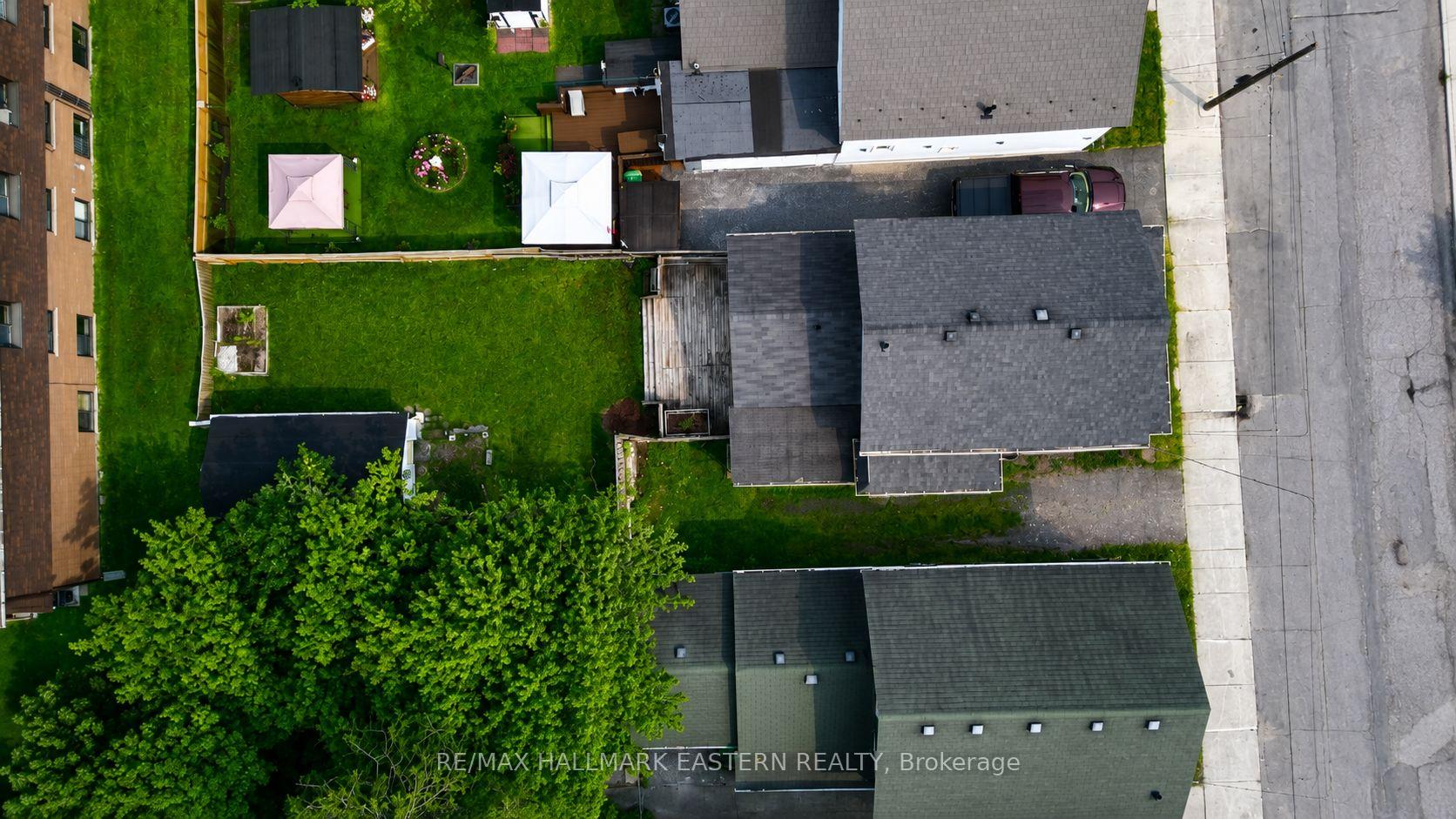 Photo 38 of 625 Union Street, Peterborough, Town Ward 3 — HOMEH
