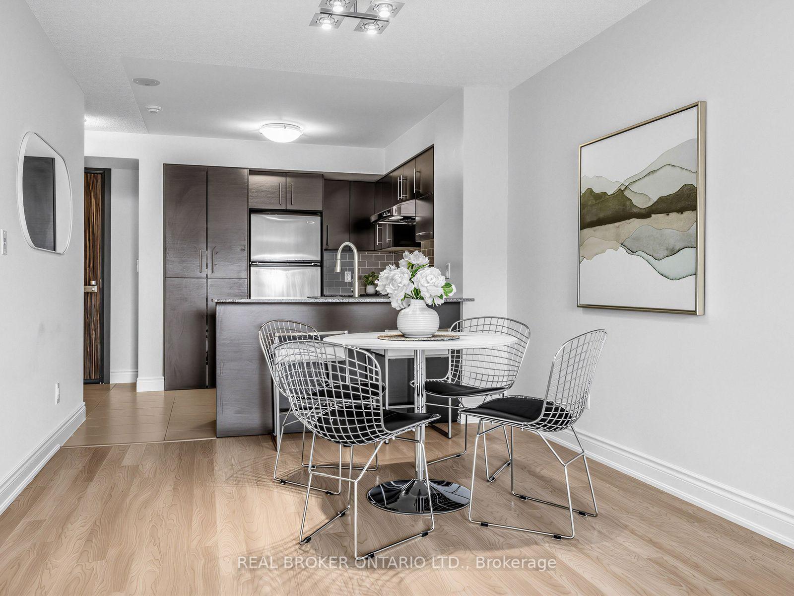 Photo 8 of Unit 1012, 233 South Park Road, Markham, Commerce Valley — HOMEH