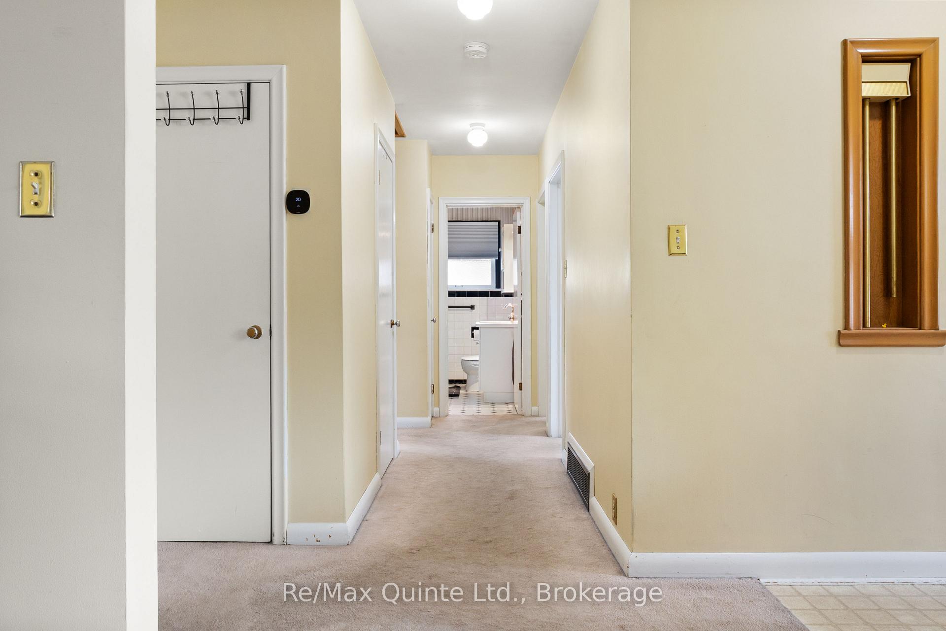 Photo 24 of 99 Bertram Boulevard, Belleville, Belleville Ward — HOMEH