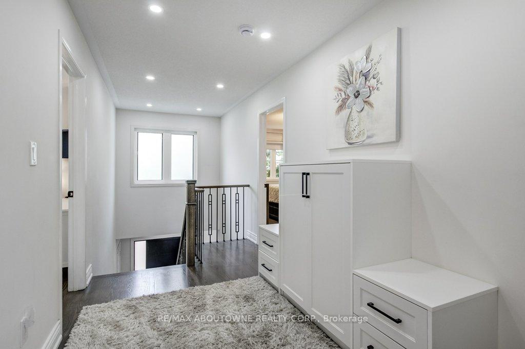 Photo 20 of 2183 Birchleaf Lane, Burlington, Orchard — HOMEH