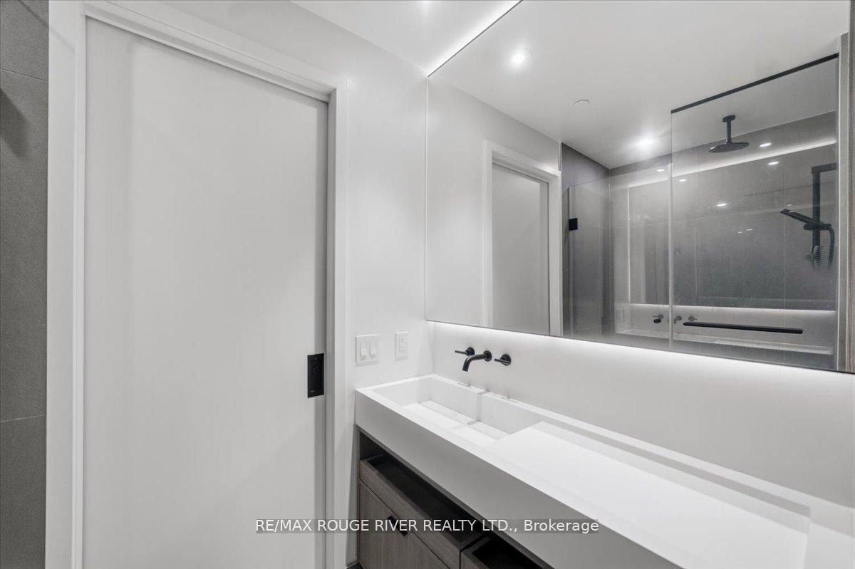 Photo 22 of Unit 3808, 55 Charles Street E, Toronto, Church-Yonge Corridor — HOMEH