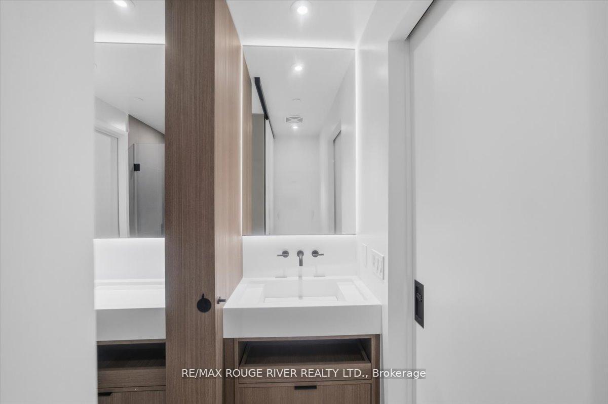 Photo 23 of Unit 3808, 55 Charles Street E, Toronto, Church-Yonge Corridor — HOMEH