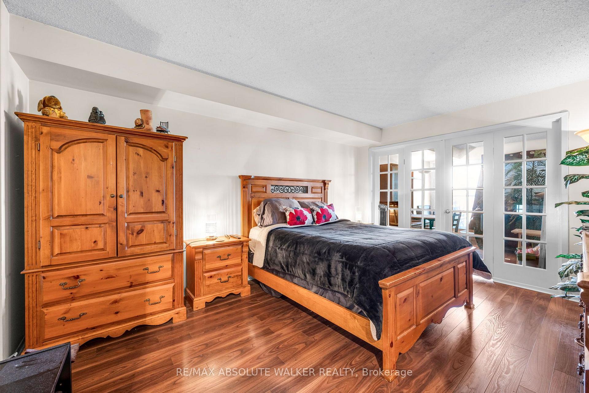 Photo 11 of Unit 608, 545 St Laurent Boulevard, Ottawa, Viscount Alexander Park — HOMEH