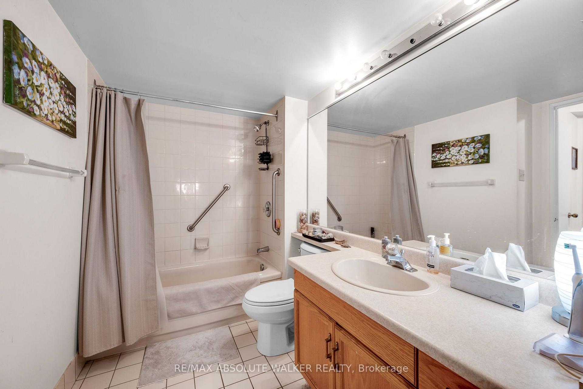 Photo 13 of Unit 608, 545 St Laurent Boulevard, Ottawa, Viscount Alexander Park — HOMEH