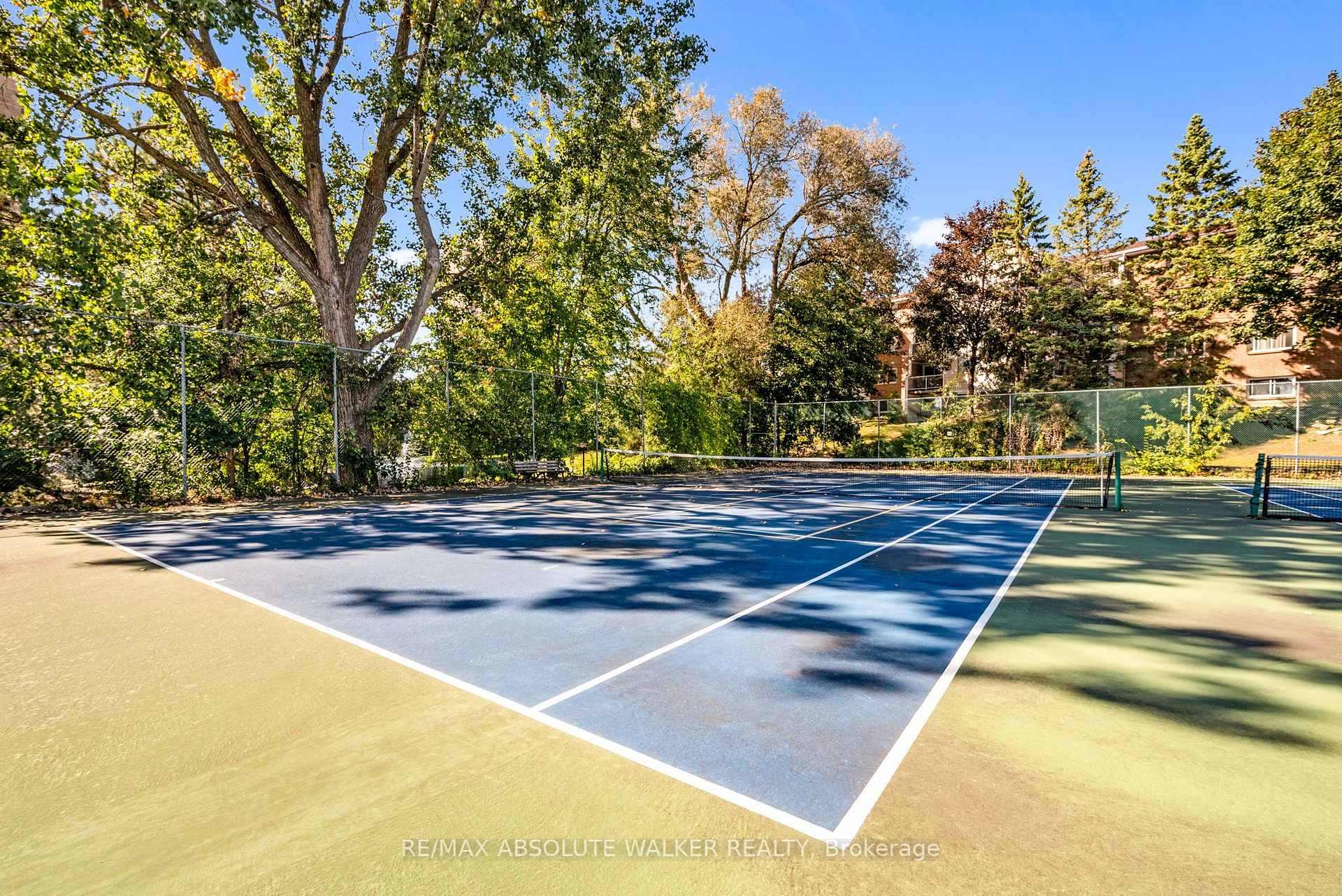 Photo 17 of Unit 608, 545 St Laurent Boulevard, Ottawa, Viscount Alexander Park — HOMEH
