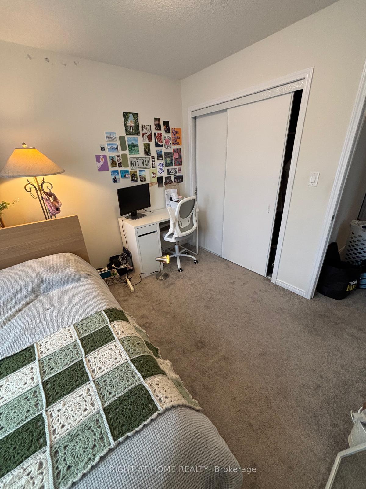 Photo 12 of 4 Cactus Crescent, Hamilton, Stoney Creek — HOMEH