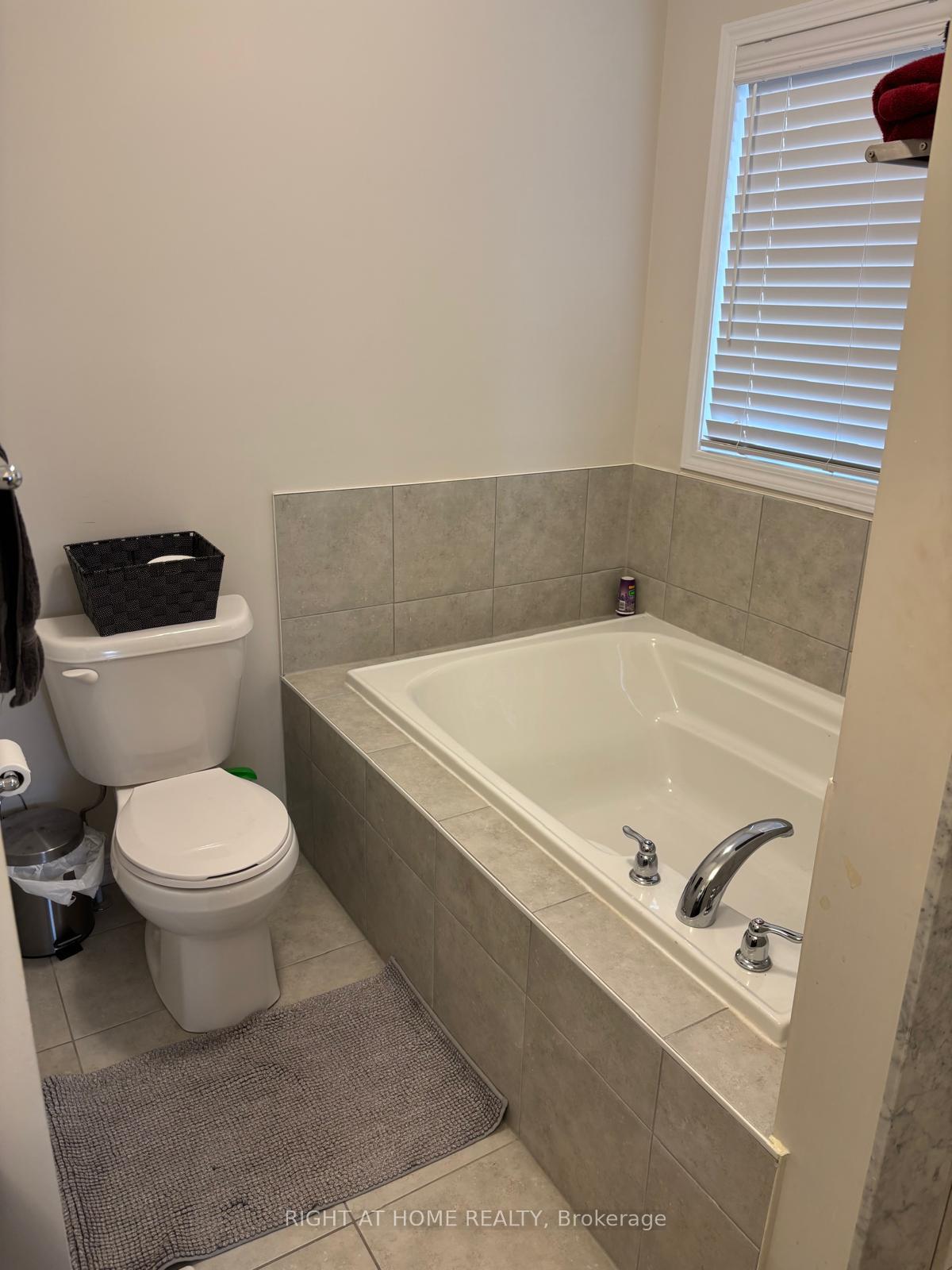 Photo 21 of 4 Cactus Crescent, Hamilton, Stoney Creek — HOMEH