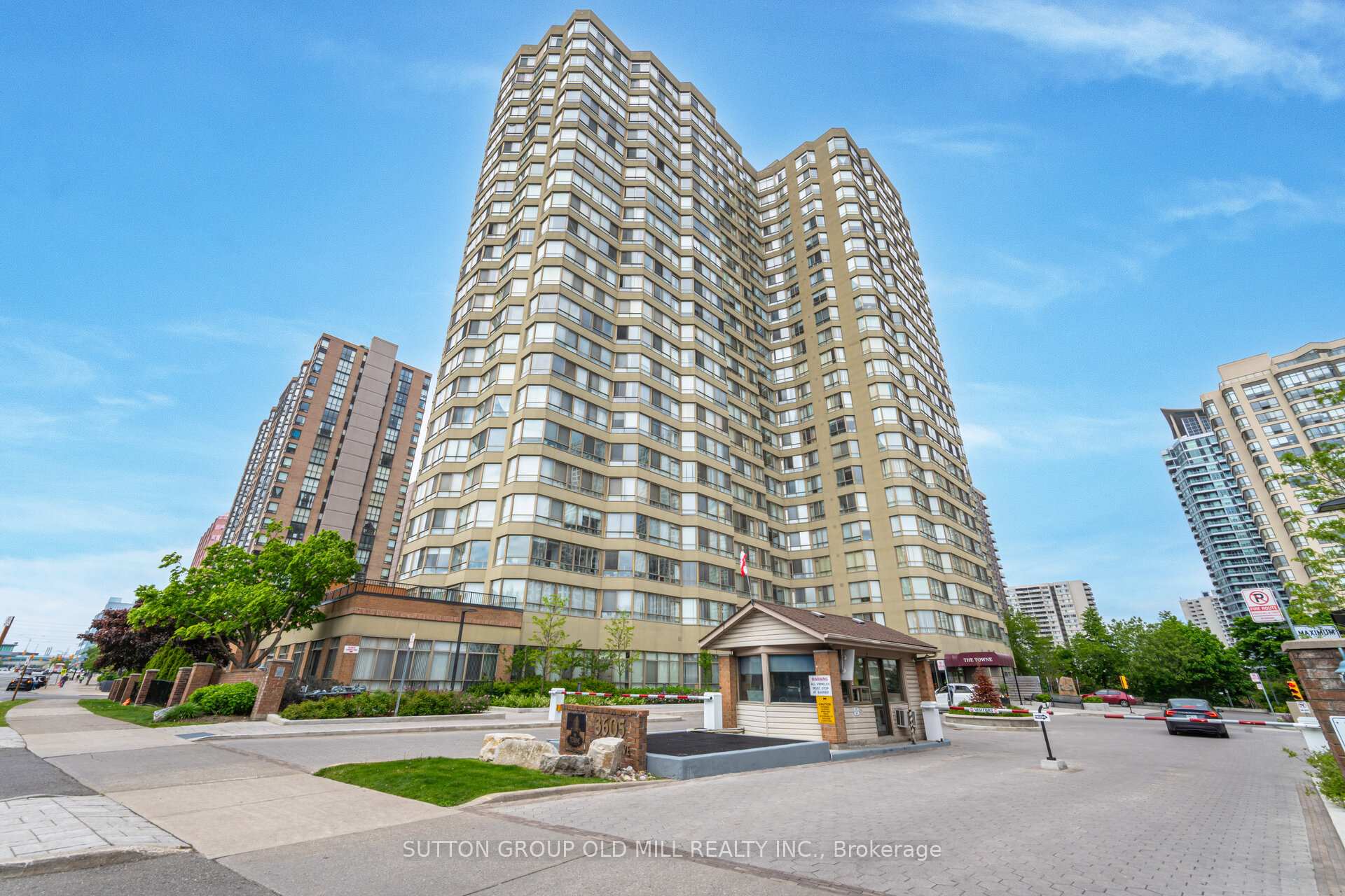 Photo 2 of Unit 1812, 3605 Kariya Drive, Mississauga, City Centre — HOMEH
