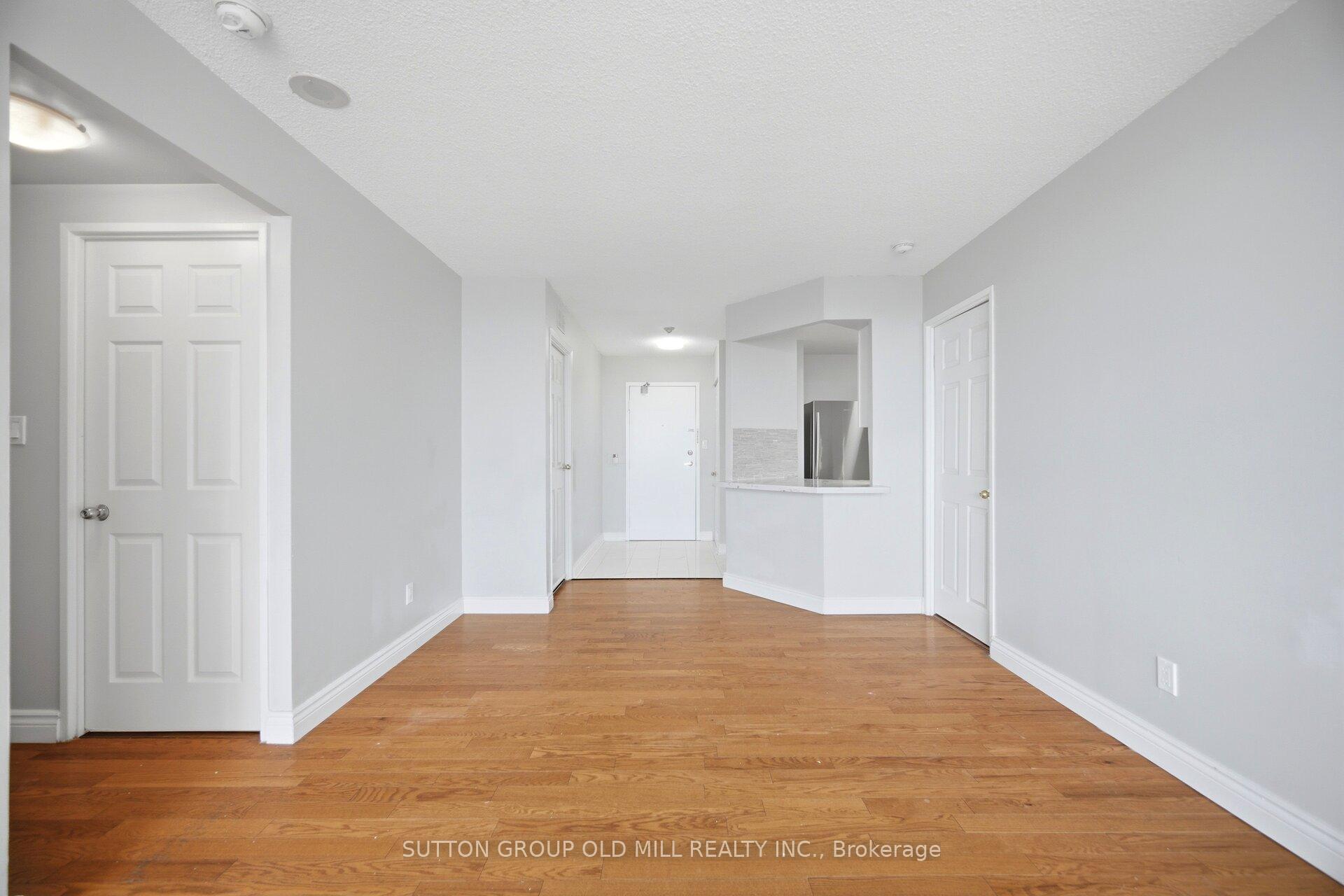 Photo 12 of Unit 1812, 3605 Kariya Drive, Mississauga, City Centre — HOMEH