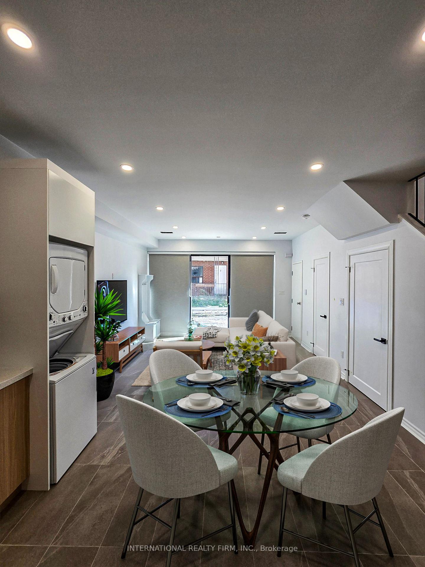 Photo 3 of Unit 8R, 8 Watt Avenue, Toronto, Keelesdale-Eglinton West — HOMEH