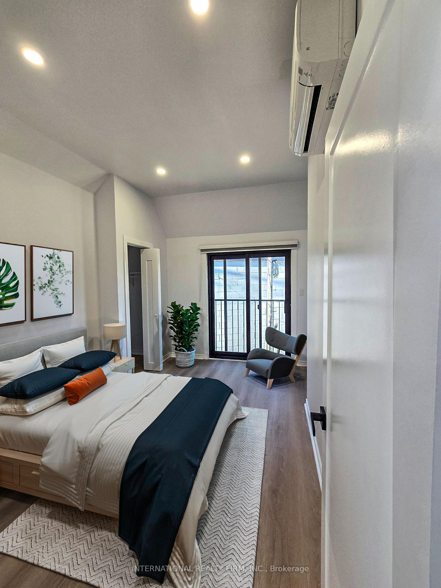 Photo 11 of Unit 8R, 8 Watt Avenue, Toronto, Keelesdale-Eglinton West — HOMEH