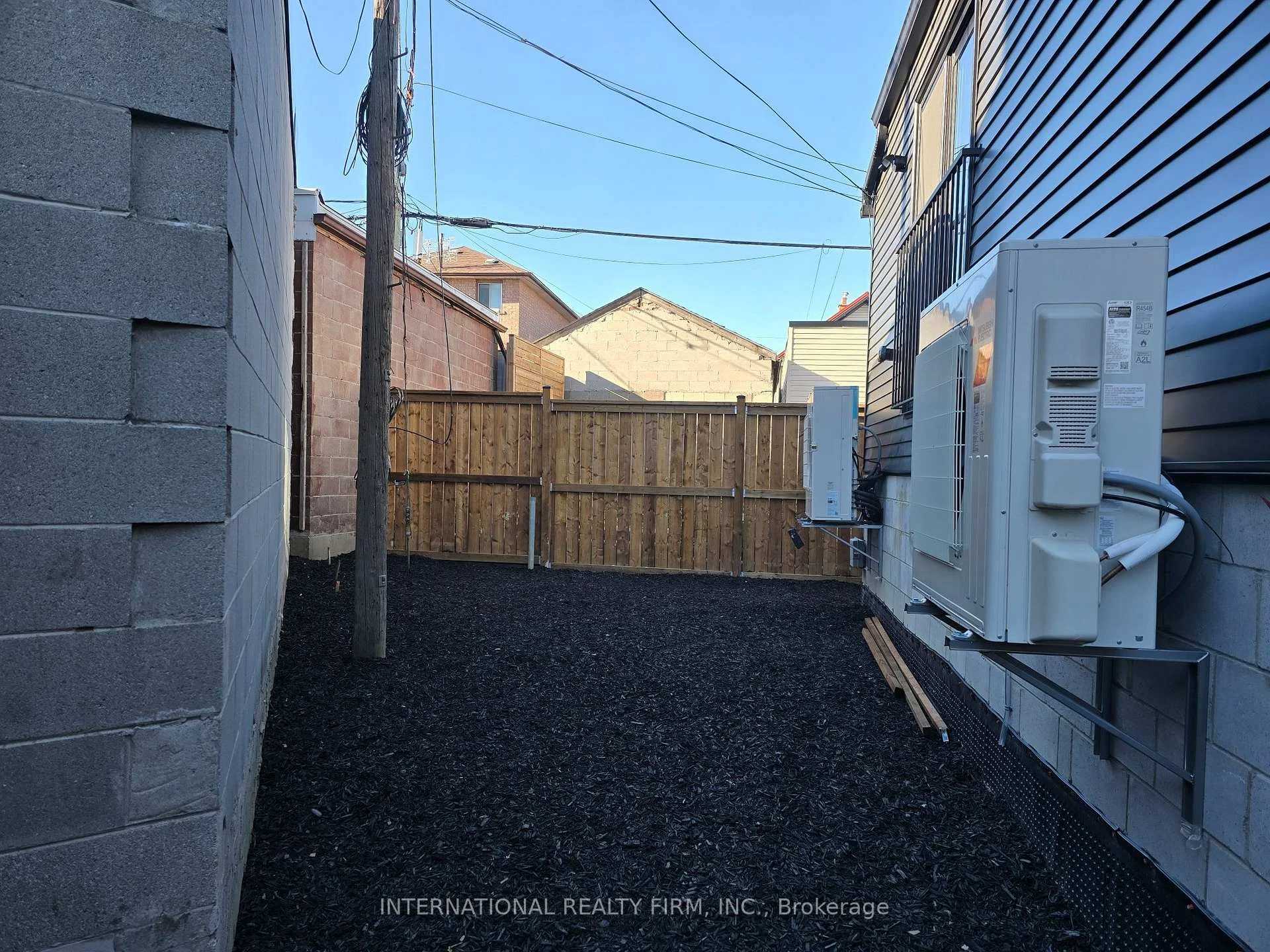 Photo 21 of Unit 8R, 8 Watt Avenue, Toronto, Keelesdale-Eglinton West — HOMEH