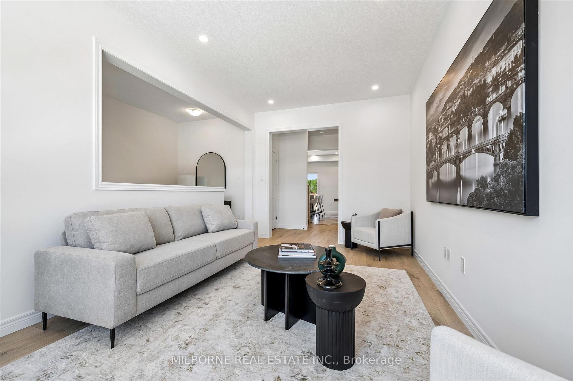 Photo 10 of 23 Arabella Drive, Guelph, Kortright East — HOMEH
