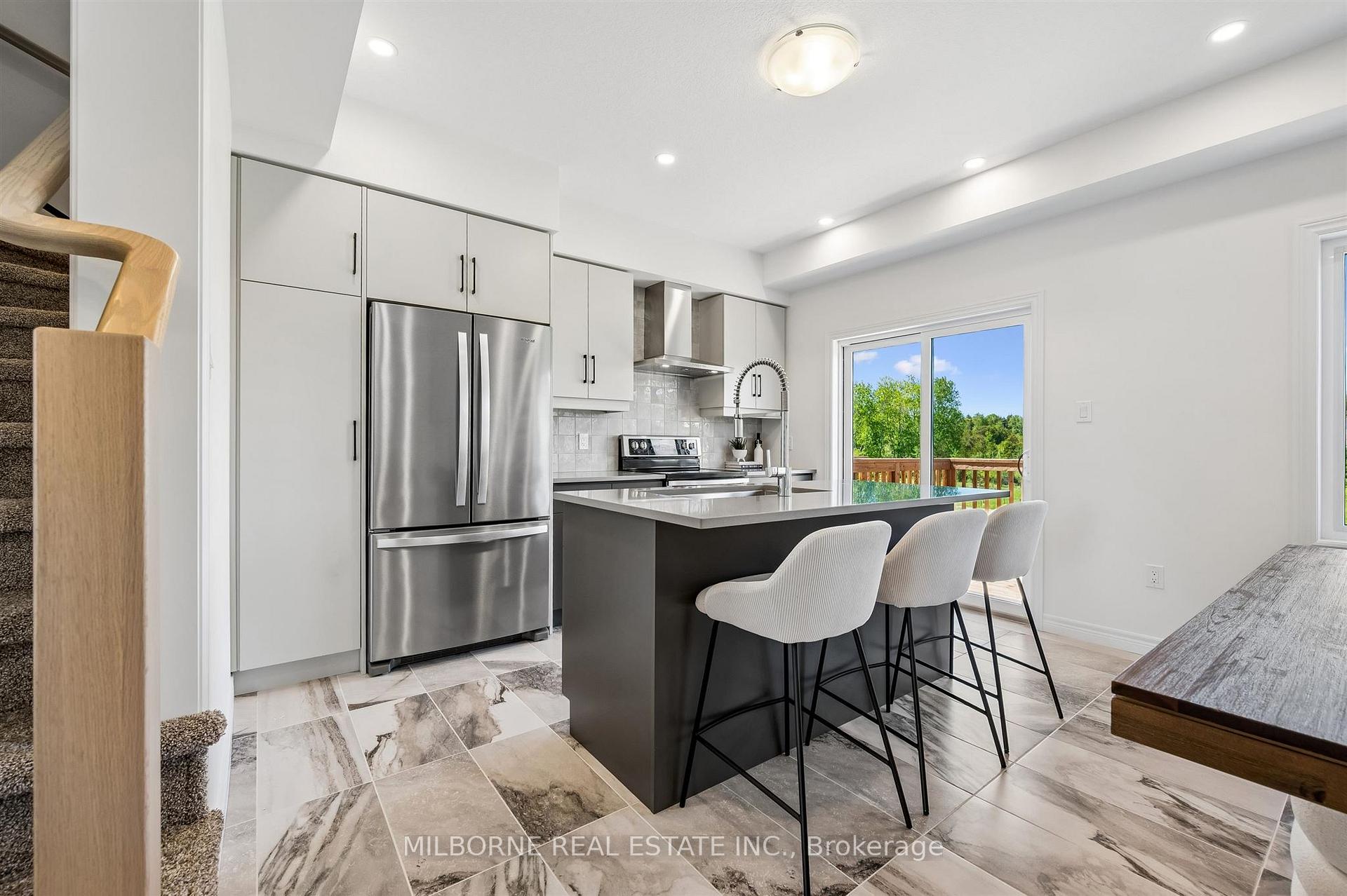 Photo 17 of 23 Arabella Drive, Guelph, Kortright East — HOMEH