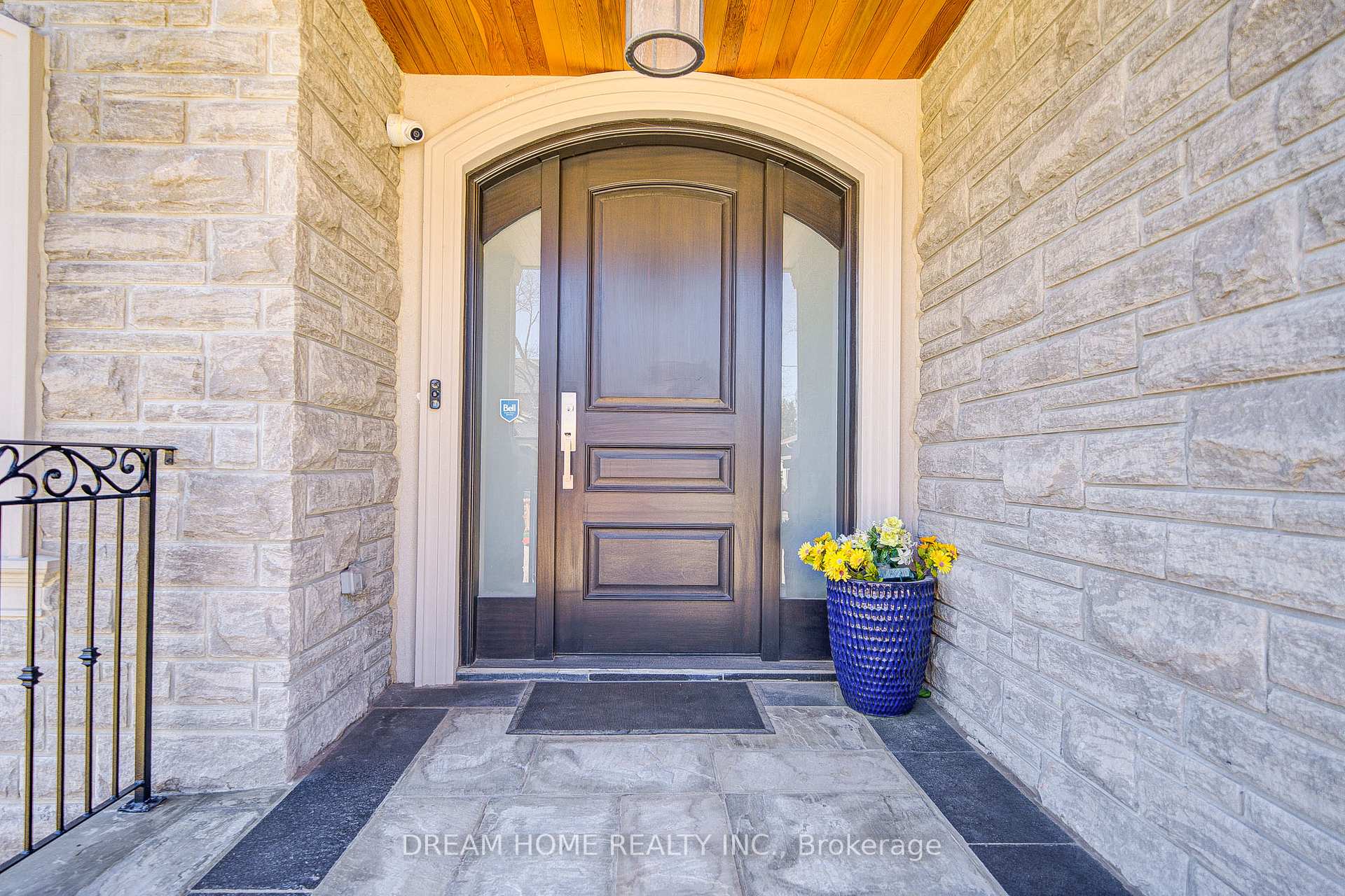 Photo 4 of 476 Tennyson Drive, Oakville, West — HOMEH